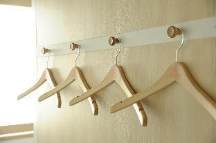 Cafetel Sanjo For Ladies Albergue